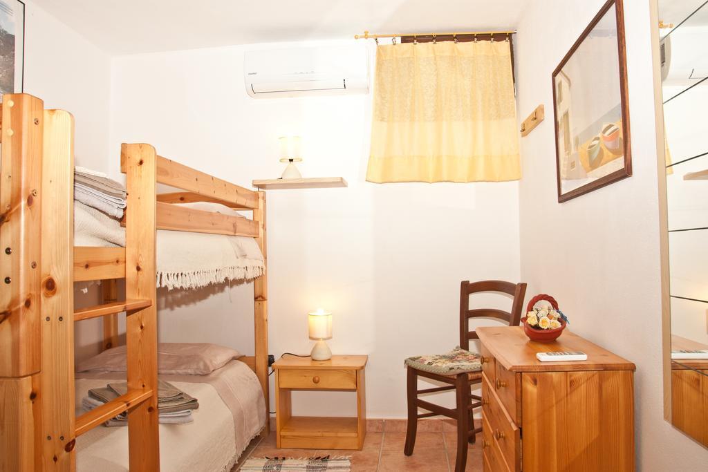 B&B Villa Tancau Санта Мария Наварезе Стая снимка
